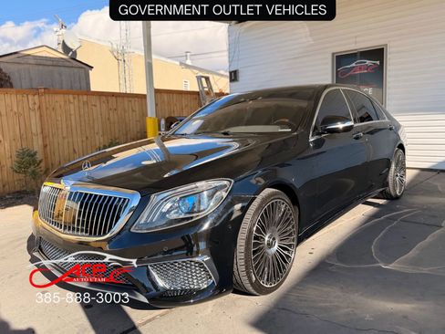 Used 2015 Mercedes-Benz S 550 Sedan image 3