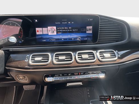 Used 2024 Mercedes-Benz GLE 450 4MATIC image 14