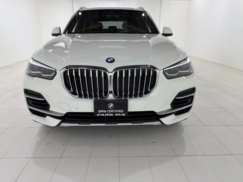 Certified 2023 BMW X5 xDrive40i w/ Premium Package AWD/4WD image 8