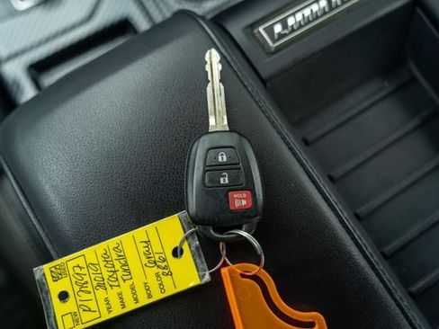 Used 2019 Toyota Tundra Limited image 30