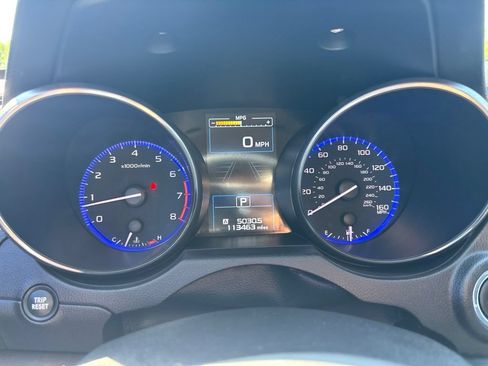 Used 2017 Subaru Outback 3.6R Limited AWD/4WD image 15