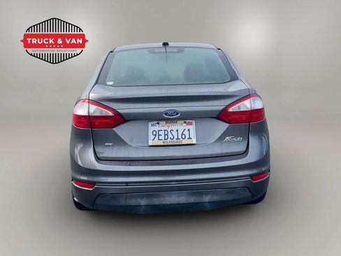 Used 2014 Ford Fiesta SE FWD image 5