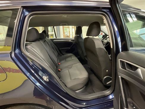 Used 2016 Volkswagen Golf S FWD image 20