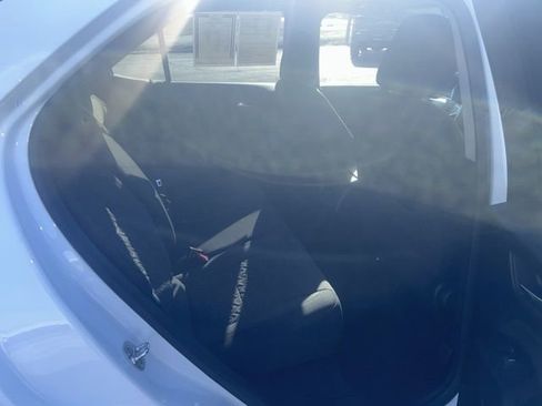 Used 2024 Chevrolet Equinox LT w/ LPO, Floor Liner Package FWD image 35