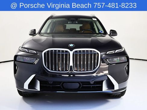 Used 2025 BMW X7 xDrive40i w/ Premium Package AWD/4WD image 10