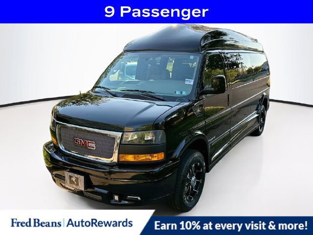 Used 2017 GMC Savana 2500 Extended RWD image 3