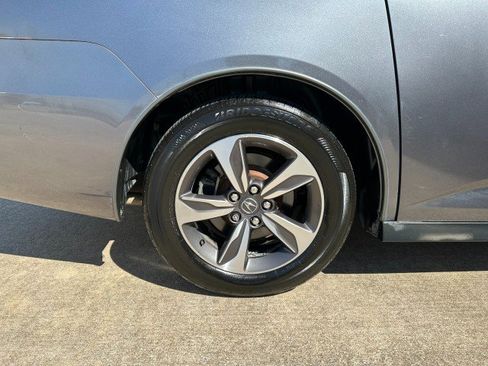 Used 2014 Honda Odyssey LX image 33
