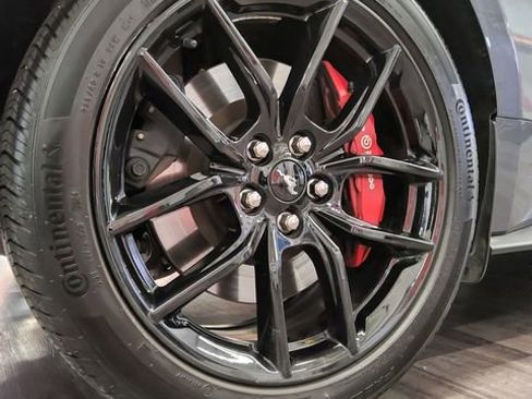 Used 2025 Ford Mustang GT Premium image 17