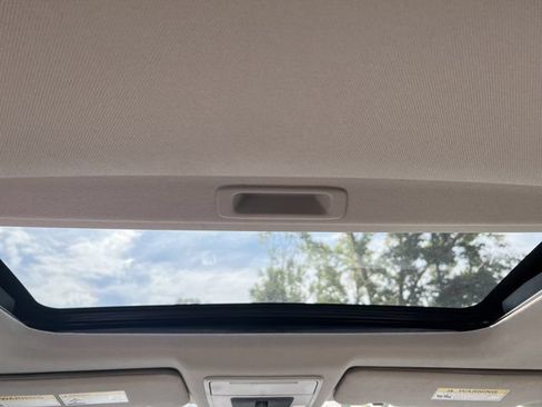 Used 2024 Honda CR-V EX-L image 26