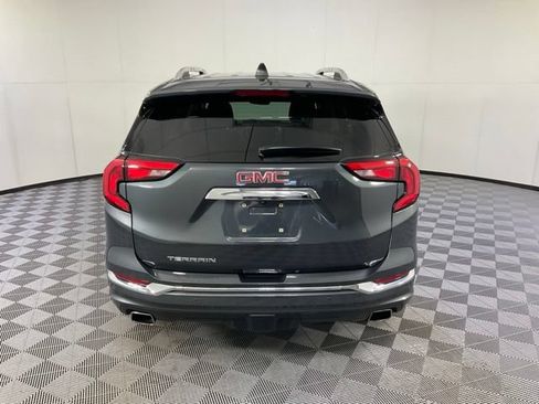 Used 2020 GMC Terrain Denali w/ LPO, Floor Liner Package FWD image 5