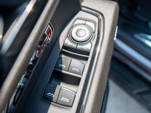 Used 2023 GMC Sierra 1500 AT4 w/ AT4 Premium Package AWD/4WD image 19