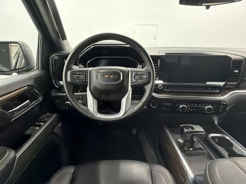 Used 2025 GMC Sierra 1500 Elevation w/ Elevation Premium Package AWD/4WD image 29