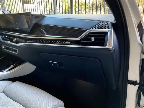 Certified 2024 BMW X5 M60i w/ Executive Package image 18