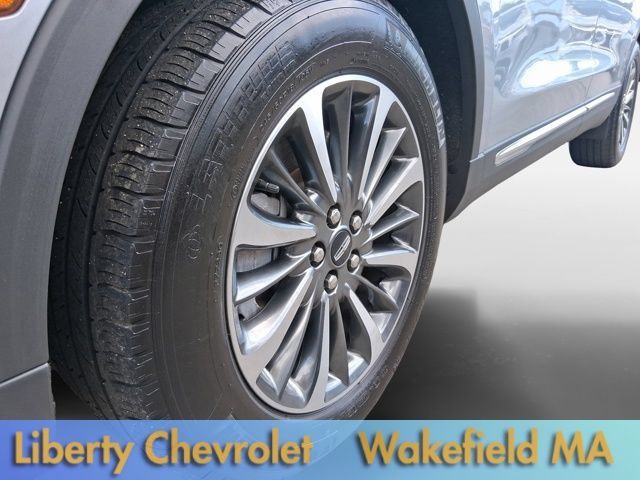 Used 2023 Lincoln Nautilus Reserve AWD/4WD image 11
