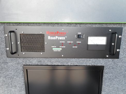 Used 2014 Freightliner Sprinter 2500 RWD image 22