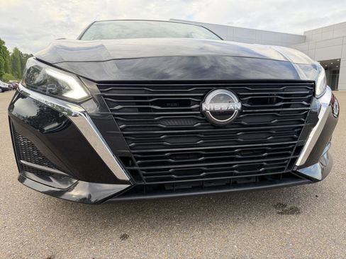 Used 2023 Nissan Altima 2.5 SV image 22