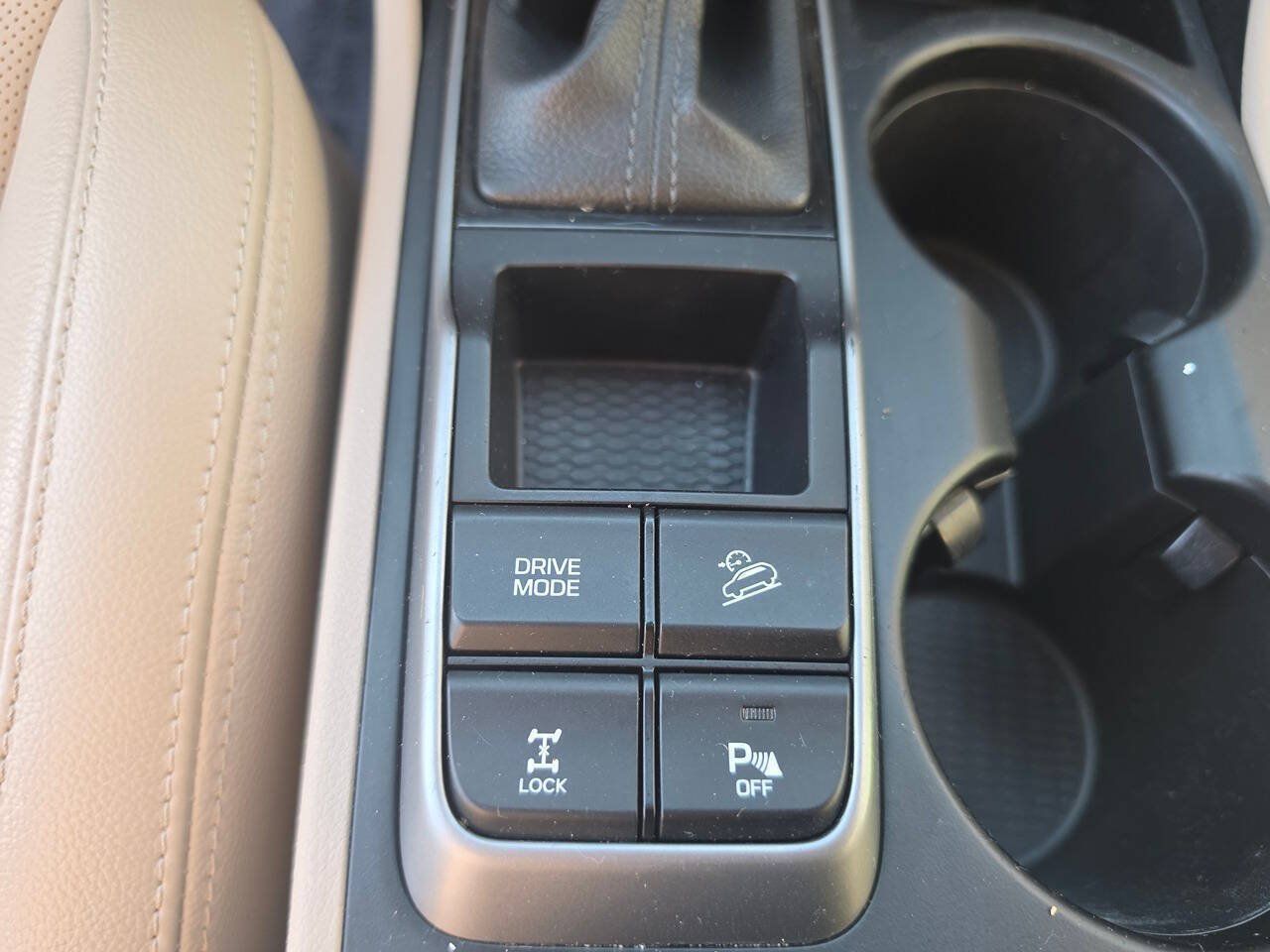 Used 2018 Hyundai Tucson Limited w/ Ultimate Package 02 AWD/4WD image 41