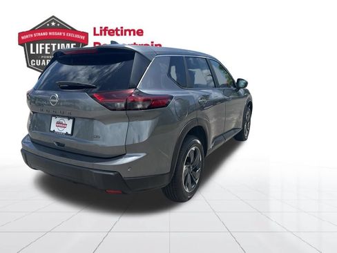 Certified 2025 Nissan Rogue SV AWD/4WD image 8