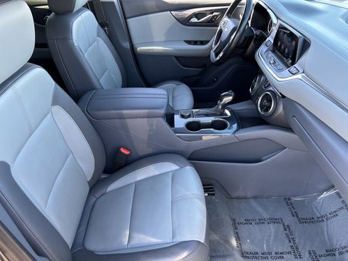 Used 2020 Chevrolet Blazer LT image 10