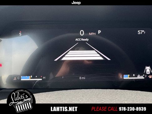 New 2025 Jeep Grand Cherokee Limited image 24