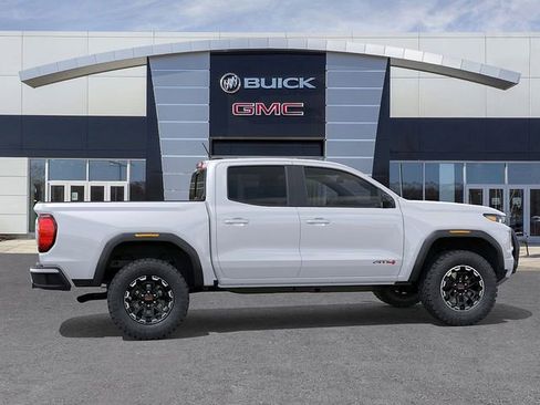 New 2026 GMC Canyon AT4 w/ Off-Road Front Bumper Package image 5