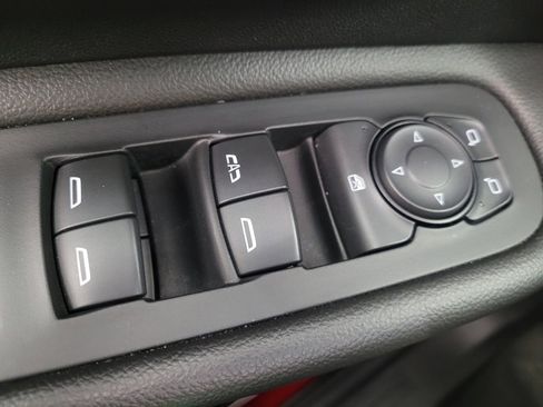 Used 2023 GMC Terrain SLE w/ Driver Convenience Package image 27