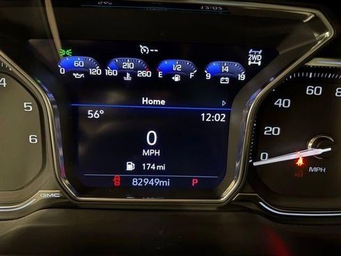 Used 2021 GMC Yukon SLT w/ SLT Premium Package image 63