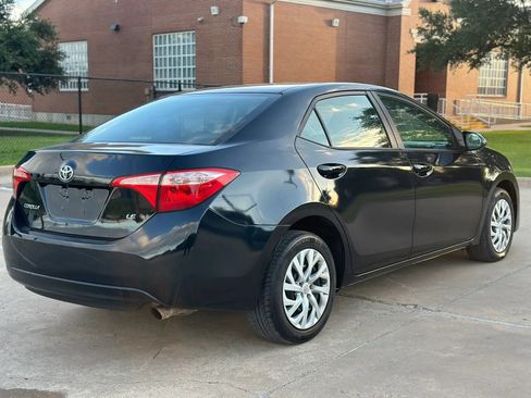 Used 2019 Toyota Corolla LE FWD image 5
