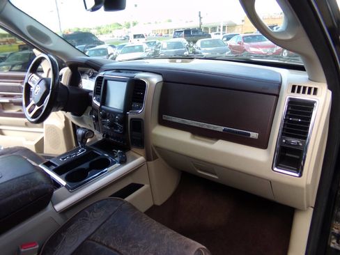 Used 2013 RAM 1500 Laramie Longhorn w/ Convenience Group AWD/4WD image 45