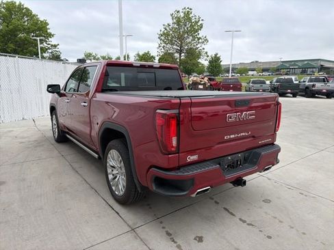 Used 2019 GMC Sierra 1500 Denali w/ Denali Ultimate Package AWD/4WD image 17