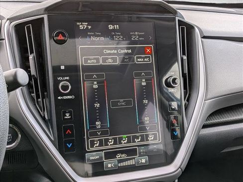 Used 2024 Subaru Crosstrek 2.0i Premium image 16