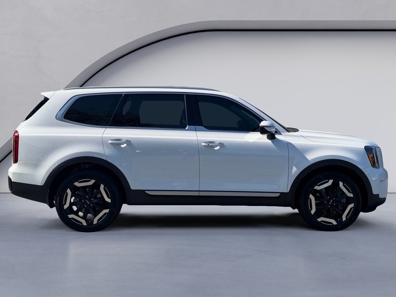 Used 2023 Kia Telluride S w/ S Sunroof Package AWD/4WD image 6