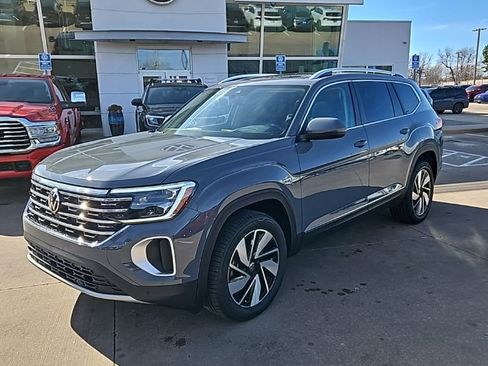 New 2026 Volkswagen Atlas SEL AWD/4WD image 1