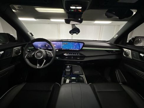 Used 2025 Buick Enclave Avenir w/ Super Cruise Package image 21