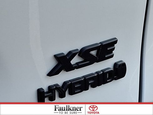 Certified 2024 Toyota RAV4 XSE w/ Weather Package AWD/4WD image 31