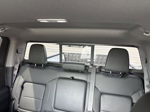 Certified 2024 GMC Sierra 1500 SLT w/ SLT Convenience Package image 11