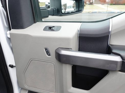 Used 2022 Ford F250 XLT AWD/4WD image 32