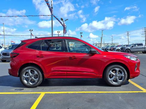 Certified 2024 Ford Escape ST-Line w/ Tech Pack #1 AWD/4WD image 24