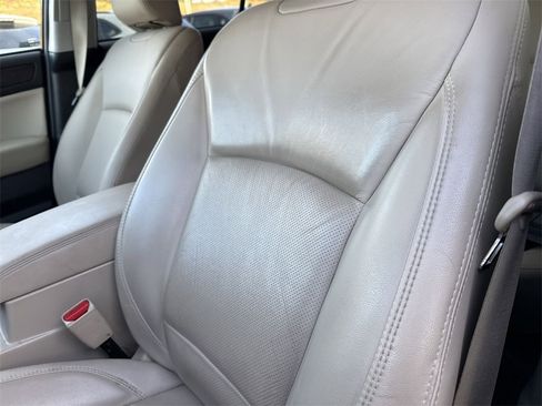 Used 2019 Subaru Outback 2.5i Limited w/ Protection Package #1 image 8