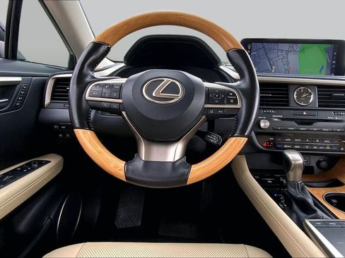 Used 2021 Lexus RX 350L FWD w/ Premium Package image 6