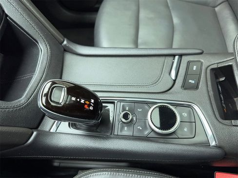 Used 2020 Cadillac XT6 Premium Luxury image 30