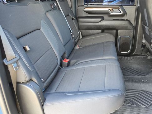 Certified 2025 Chevrolet Silverado 2500 LT image 28