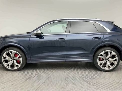 Certified 2024 Audi RS Q8 AWD/4WD image 5