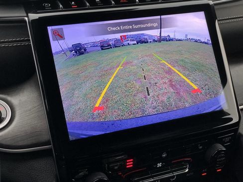 Used 2023 Jeep Grand Cherokee L Limited image 30