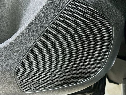 New 2026 Buick Envista Preferred image 18