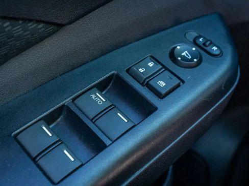 Used 2016 Honda CR-V EX image 28