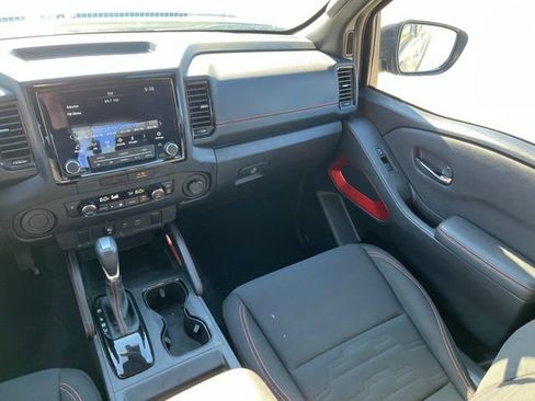 Used 2023 Nissan Frontier Pro-X w/ Technology Package image 13