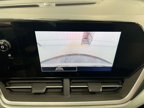 New 2026 Chevrolet Trax RS image 15