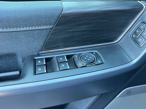 New 2025 Ford F150 Lightning Lariat image 10