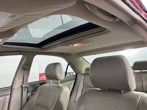 Used 2005 Toyota Camry XLE image 5